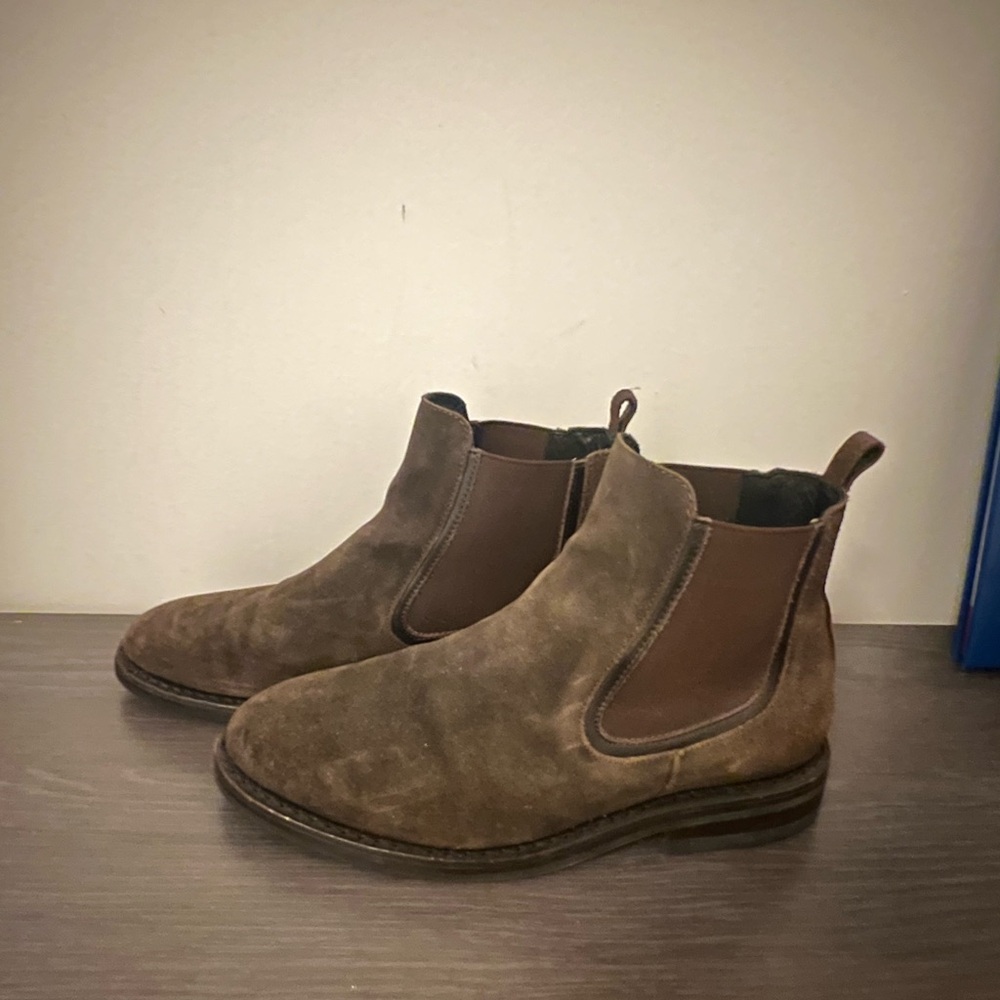Thursday Boots - Duke Dark Olive Suede (Sz: 7.5) Chelsea Boots